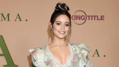 Jenna Ortega Live